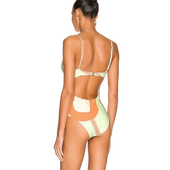 Revel Rey Inez swimsuit in Calder crepe size medium - Picture 2 of 6